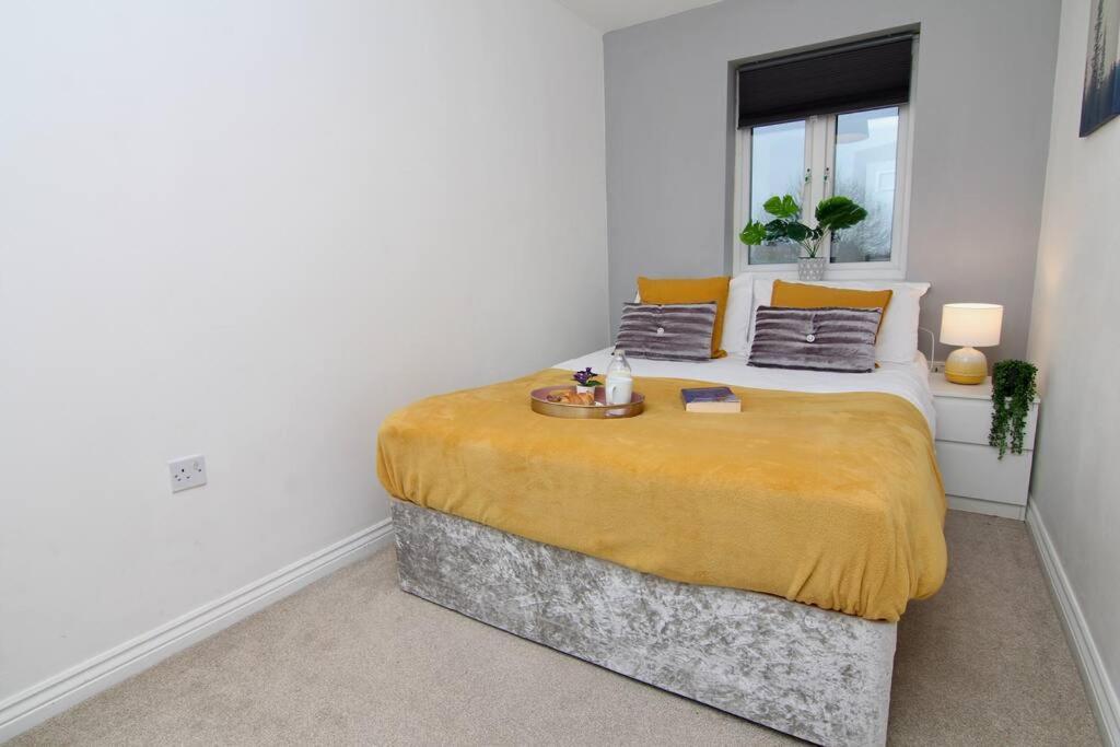 Daimler House - Cosy Home Near Coventry City Centre Bagian luar foto